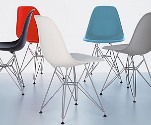 Eames Plastic Cider Chair DSR