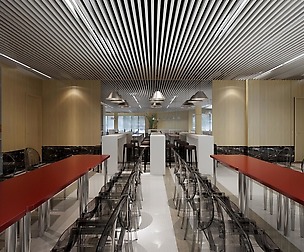 Restaurant 221
