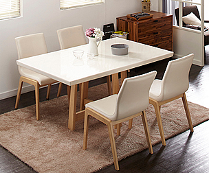 Amar marble dining table for 4 people