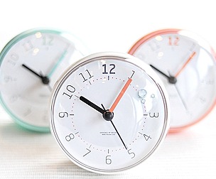 Macaron bathroom waterproof watch