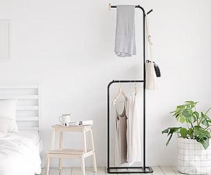 Deco Stand Hanger