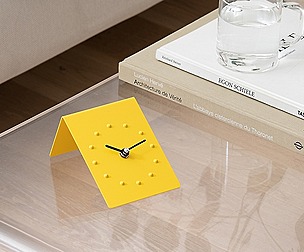 table clock