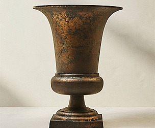 aluminum pot