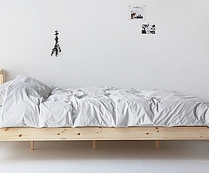 FRUGA wooden bed series