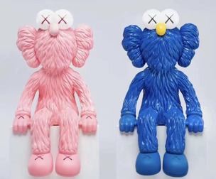Kaws BFF Seated Fan Art Toy for 3d Print