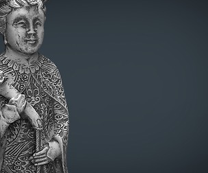 Old Chinese figure statue [Woman]