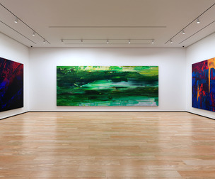 Art Museum Gallery Interior 1