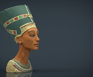 Bust of Queen Nefertiti