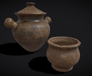 Engraved Earthenware Bean Pot