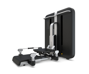 Technogym Kinesis Step Squat Station