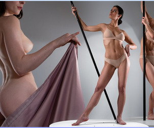 Women - Standing Poses - Reference Photo Pack For Artists 820 JPEGs noAI