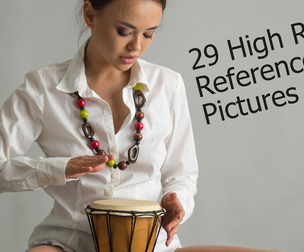 PRC003 - MODEL WITH A DRUM