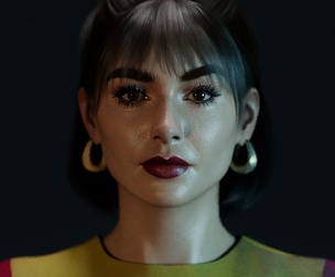 Lily Collins