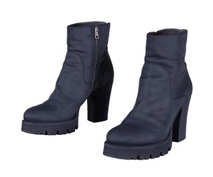 Black Leather Zipper Boots Heels