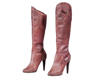 Elegant Leather Boots