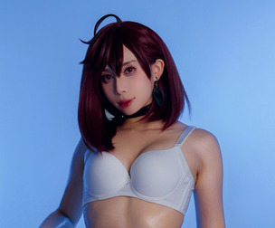 MOMO AYASE