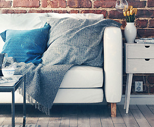 High Poly Realistic Couch