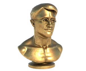 daneil statue