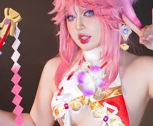 Yae Miko
