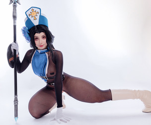 MAIDEN ICE ROSE - NIKKE