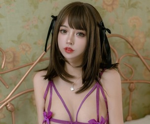 Girl Photos