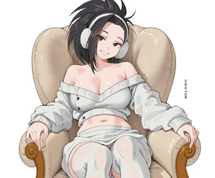Momo Yaoyorozu winter clothes