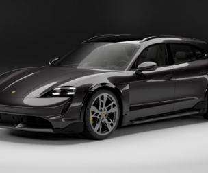 Porsche Taycan Turbo S Cross Turismo