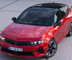 Opel Astra Sports Tourer Electric 2024