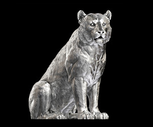 Majestic Tiger Statue - Detailed High-Poly Sculpture
