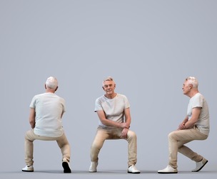 00422_Enzo009 Senior Caucasian man relaxing at home in casual summer clothing