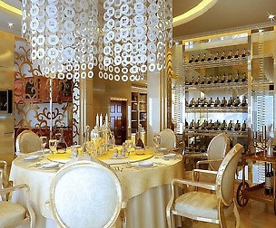 Luxury fashion European restaurant 1810