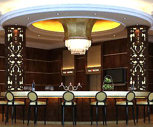 Bar 025