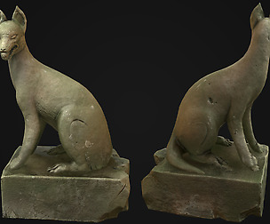 Kitsune Statue