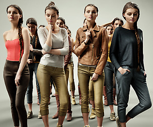 16 Fashion Girls Vol 1