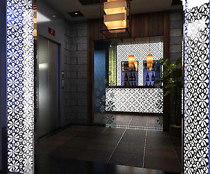Elevator 048