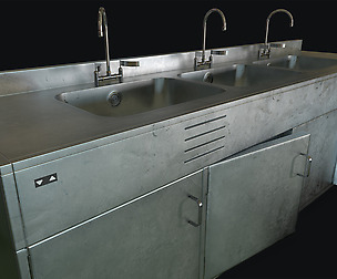 Decontamination Sink
