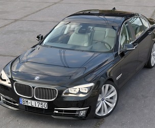 BMW 7-series Long F02 2013