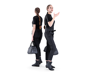 Woman street style with a travel bag 91