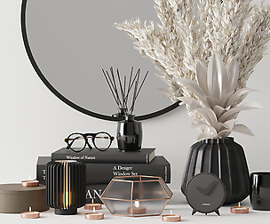 Modern decorative set