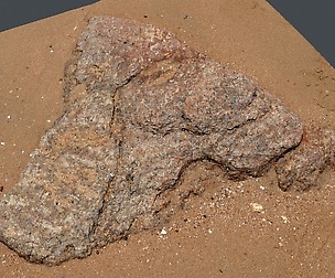 Beach Rock_0010_only HighPoly Mesh (16K Texture)
