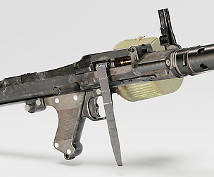 MG 34