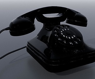 VINTAGE TELEPHONE