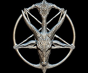 Medallion depicting the deity baphomet File STL