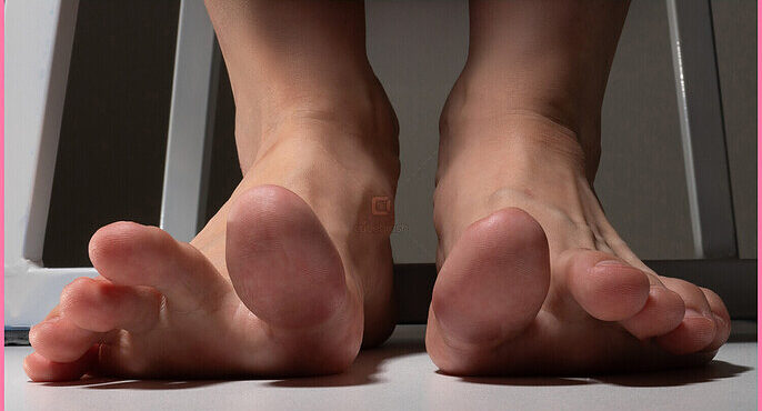 Drawing Feet is Quite a Feat: 5 Resources for Digital Artists